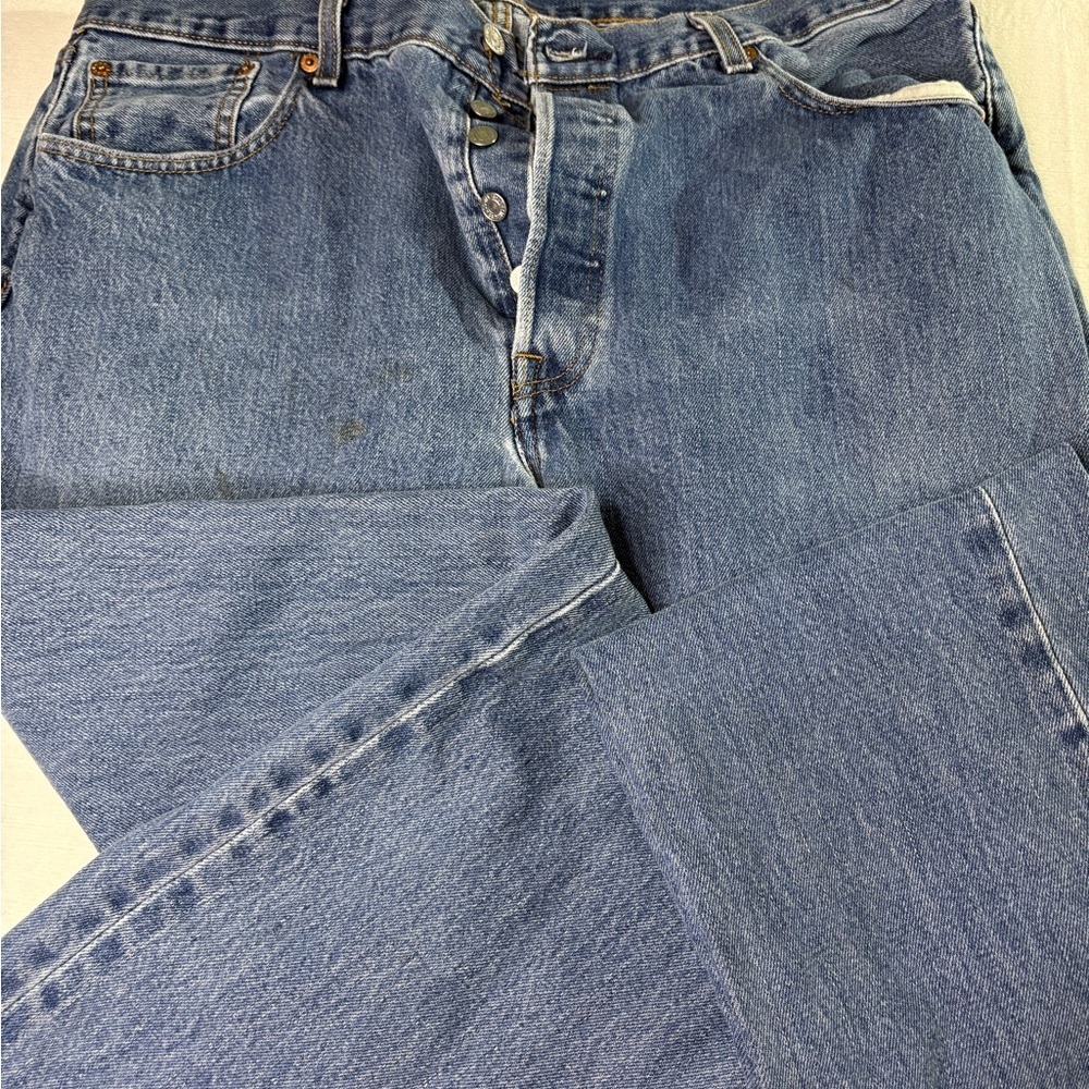 Levis 501 Jeans Mens 38x32 Blue Button Fly Straight Leg - Picture 5 of 9